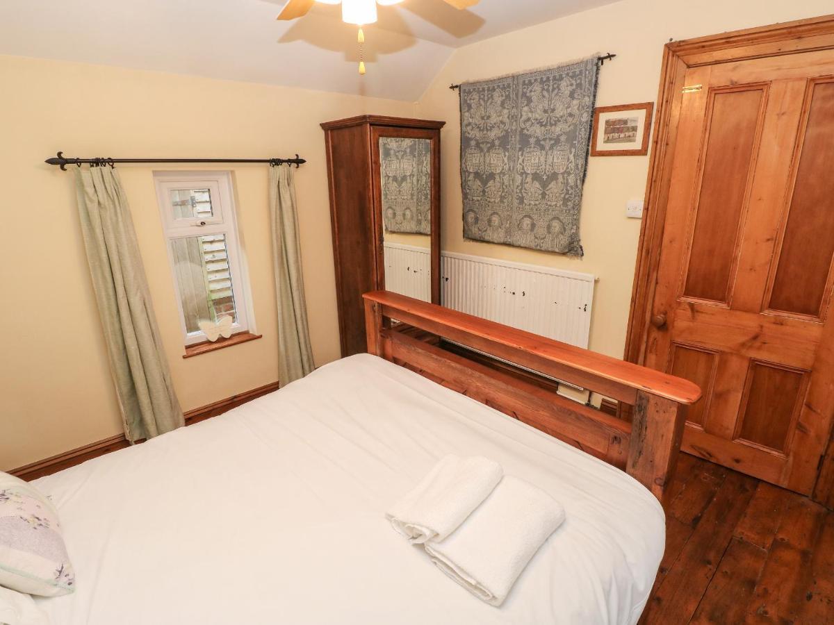 Brook Cottage สวอนซี ภายนอก รูปภาพ